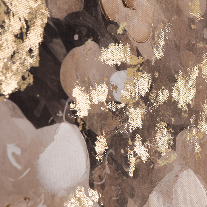 Gold flowers in hair