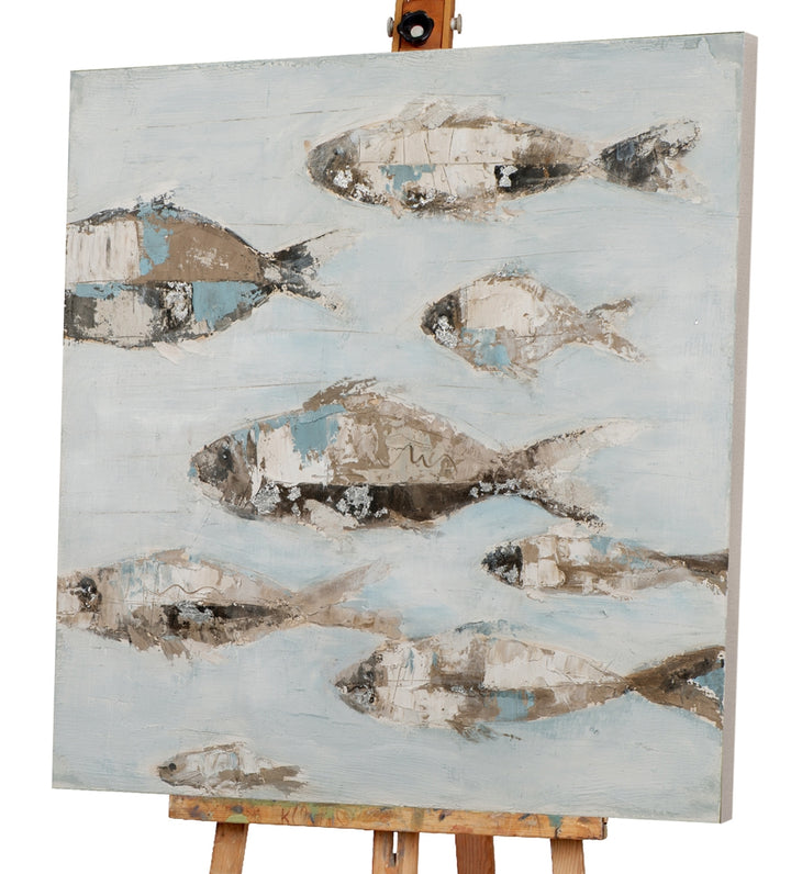 Fischschwarm in Hellblau