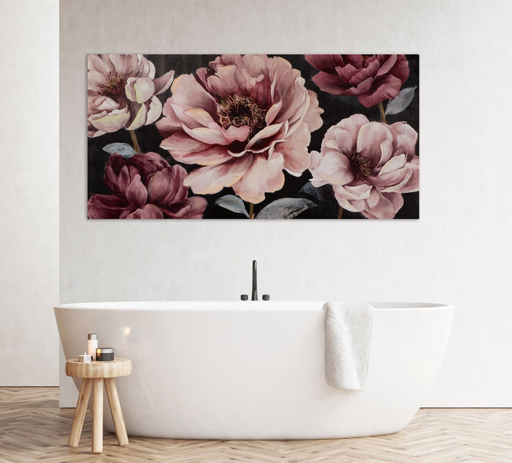 Rosa Blumen auf schwarz