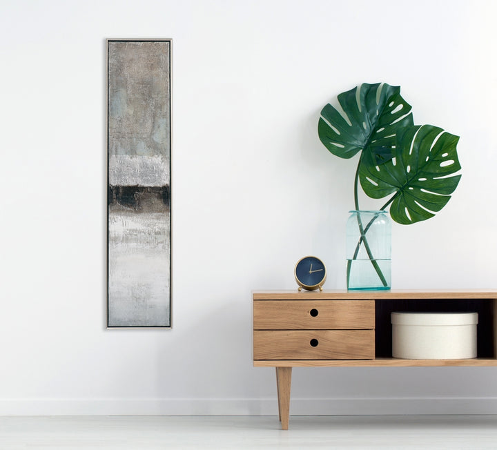 Schlanke Facetten in Grau und Silber