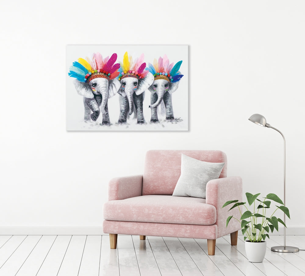 Kleine Elefanten mit Federn