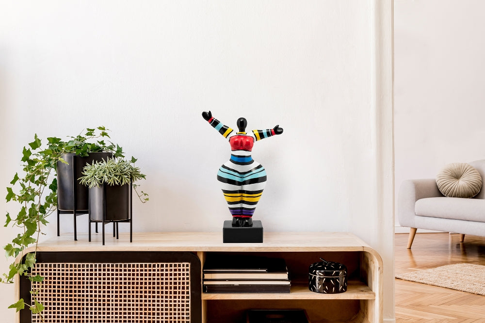 Hommage an Niki de Saint Phalle, Nana Stil III