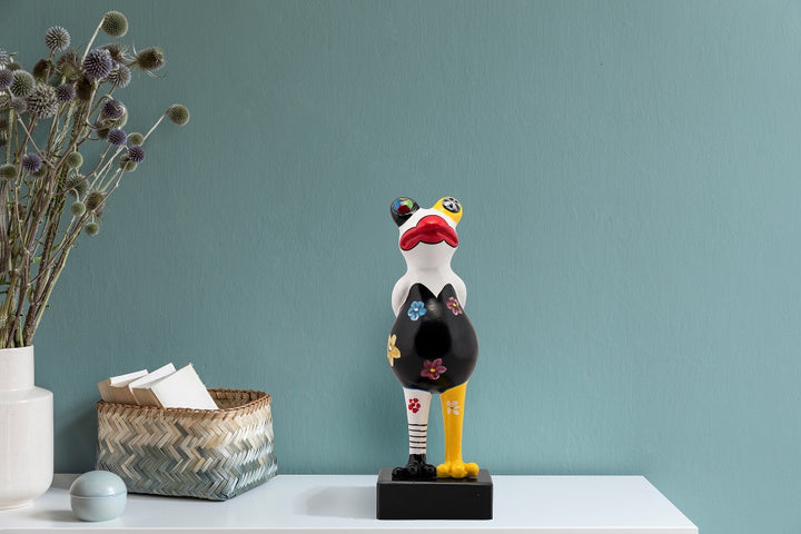 Froschmädchen mit Blumen