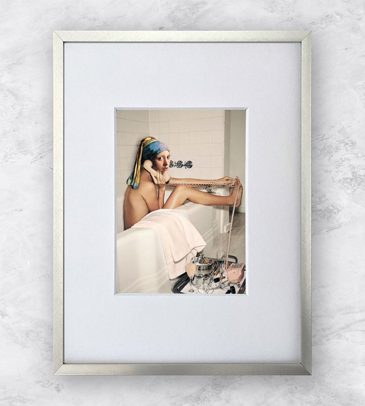 Girl with Pearl Earring Bath time | Popkultur Miniprints