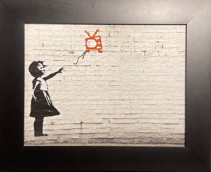 „Girl With TV Baloon“ | Banksy