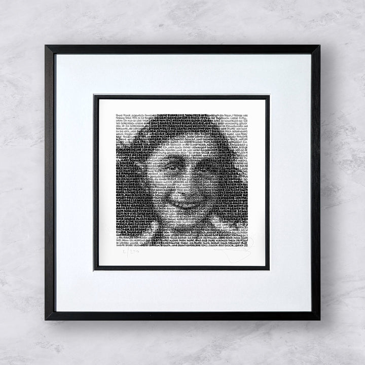 "Anne Frank" | SAXA Mini