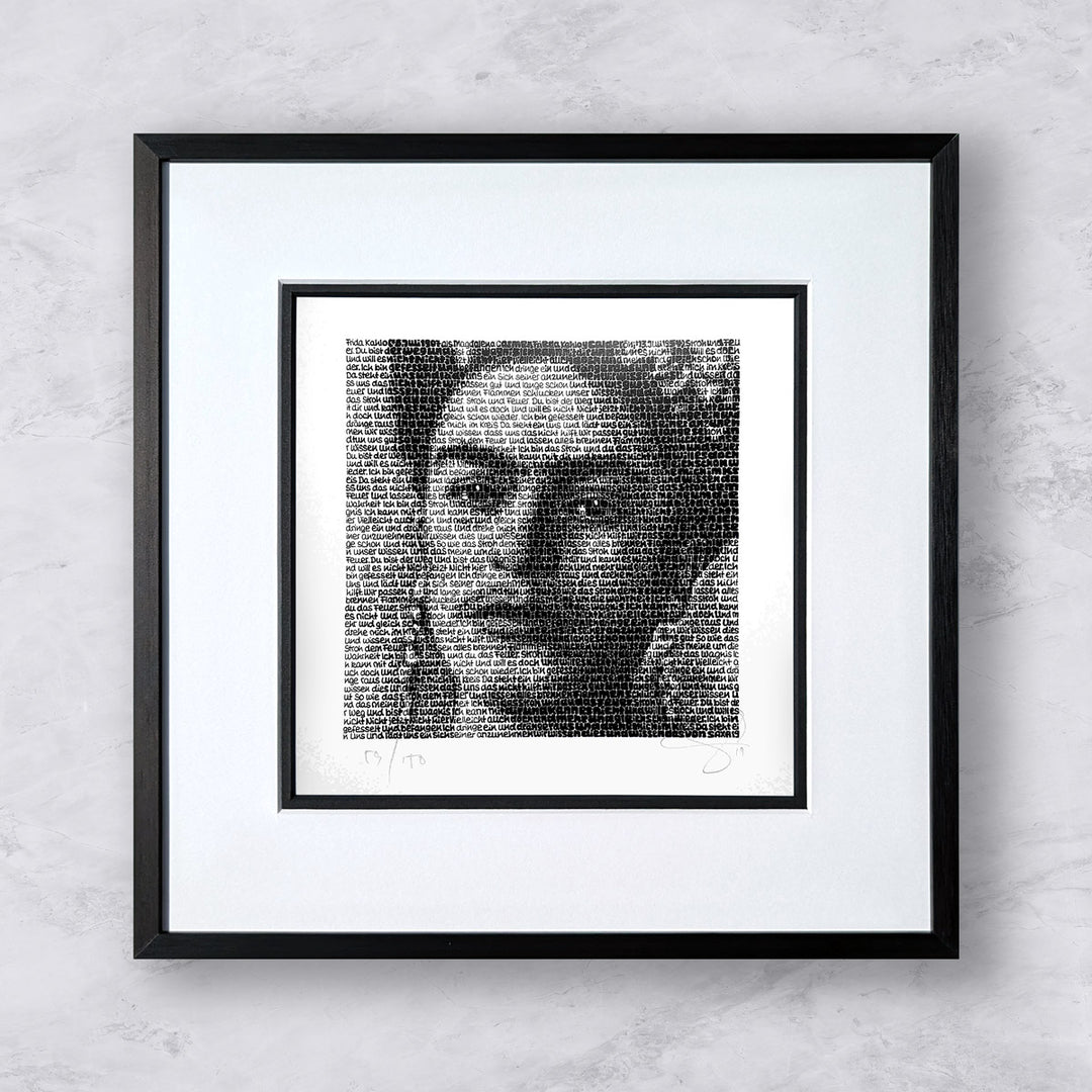 "Frida Kahlo" | SAXA Mini