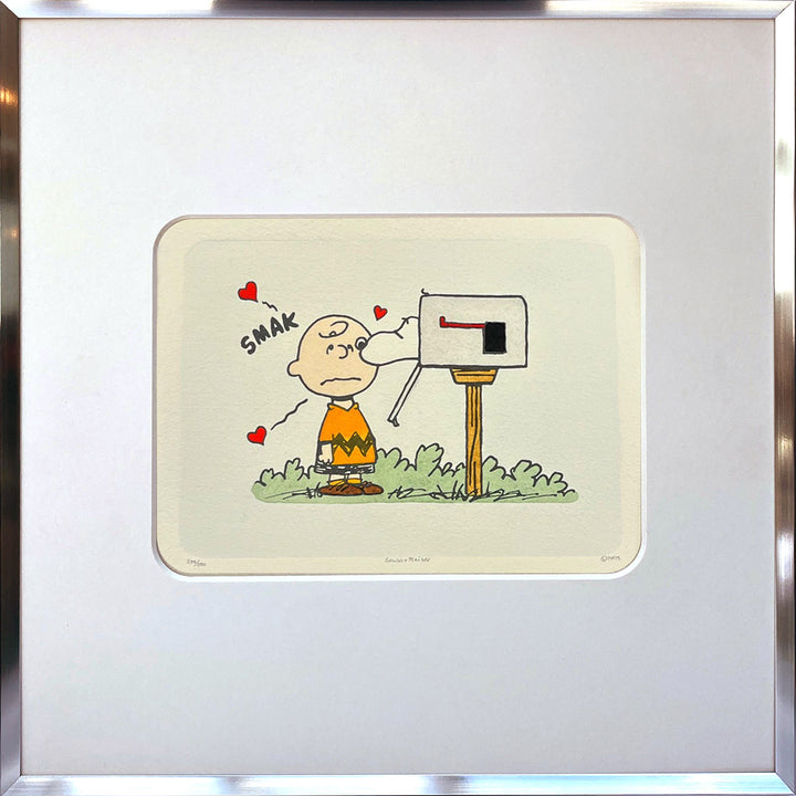 Surprise kiss from Snoopy | The Peanuts